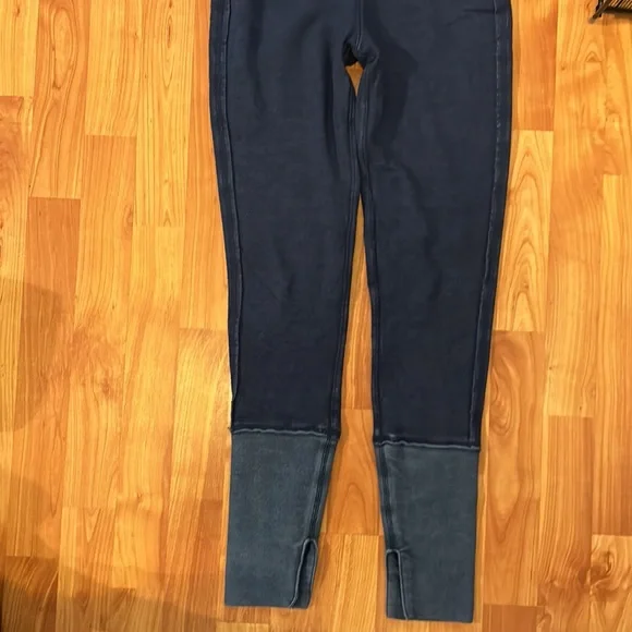 Free People Under It All Leggings Navy S Like New - Picture 3 of 6